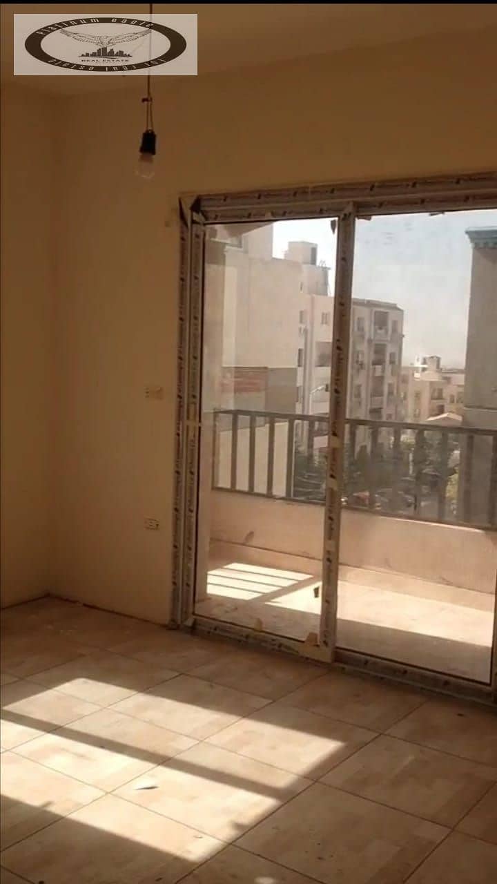 7 ef39bd21-0b71-40b5-b7f2-ec45d8618ee9. jpg