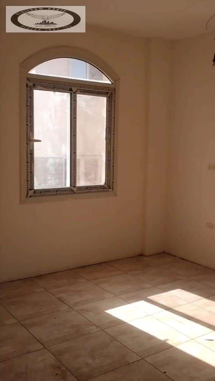 9 5bc12a73-1d7f-420c-a075-fa8b7efd52b0. jpg