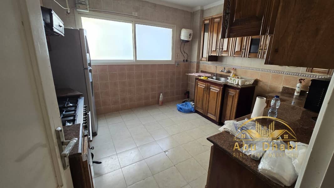 8 603748346_1475805767882406_1408193918076544059_n. jpg