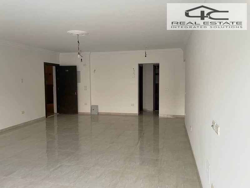 7 WhatsApp Image 2025-12-18 at 15.01. 42 (1). jpeg