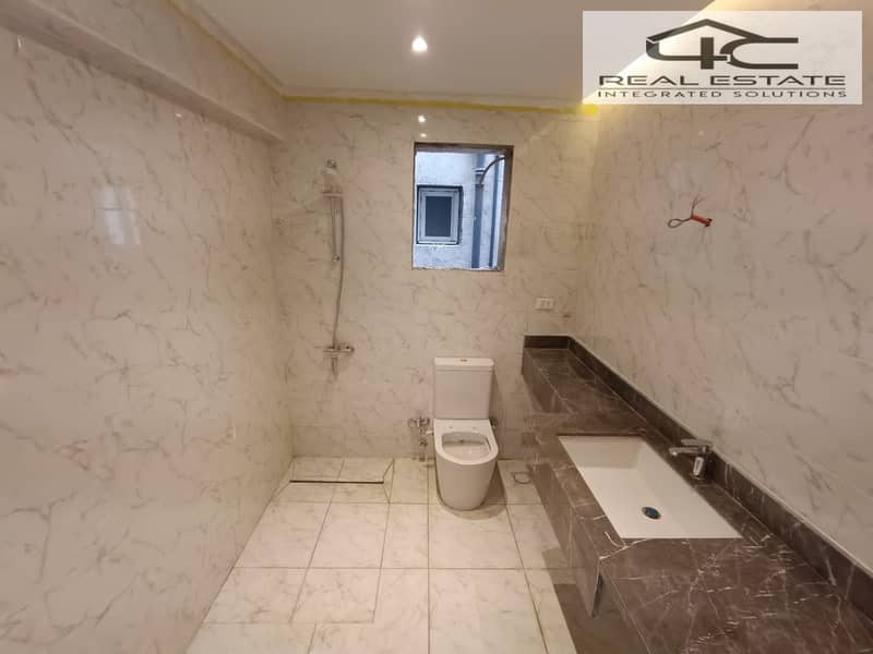 14 WhatsApp Image 2025-12-18 at 1.05. 52 PM (2). jpeg