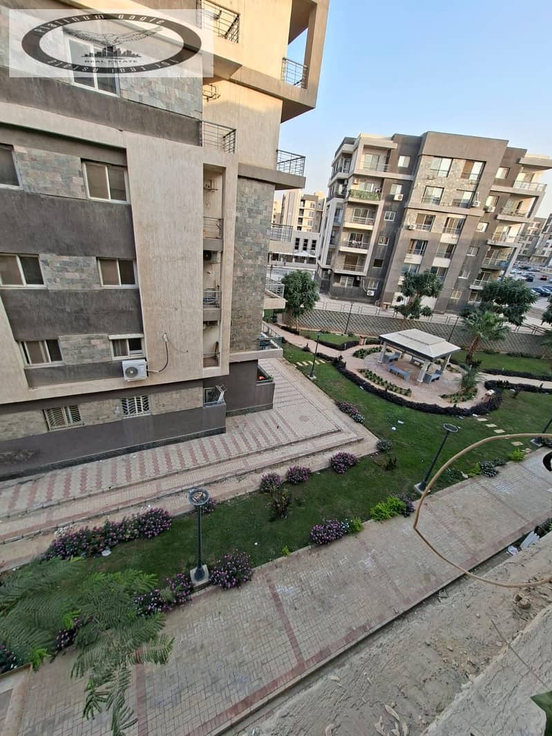 4 4dc2067d-ce0d-4921-9139-d5164f514e9a. jpg