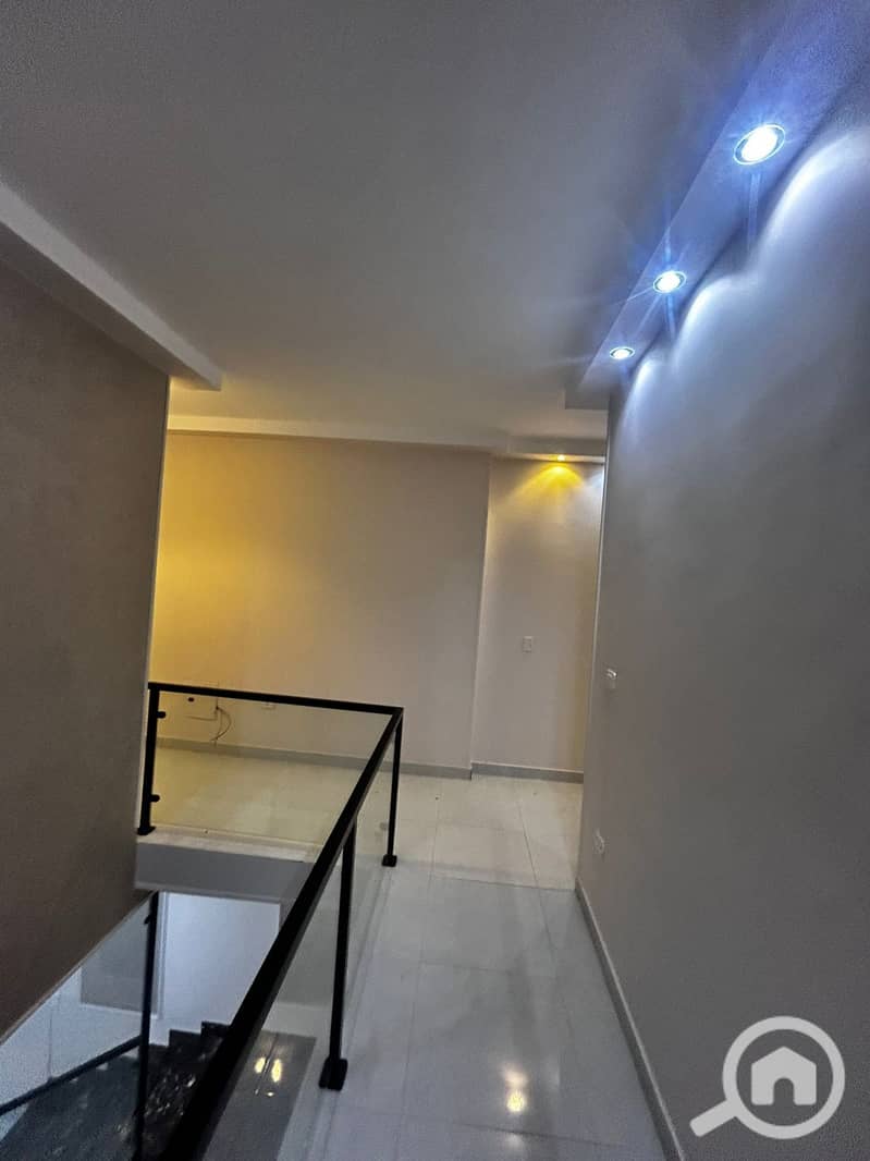 3 WhatsApp Image 2025-12-20 at 4.11. 45 PM (1). jpeg