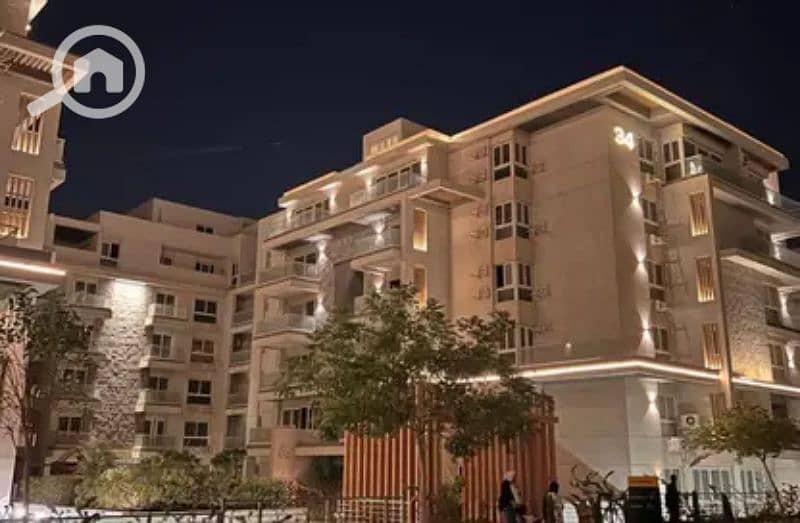 13 8295688-58bd3o. jpg