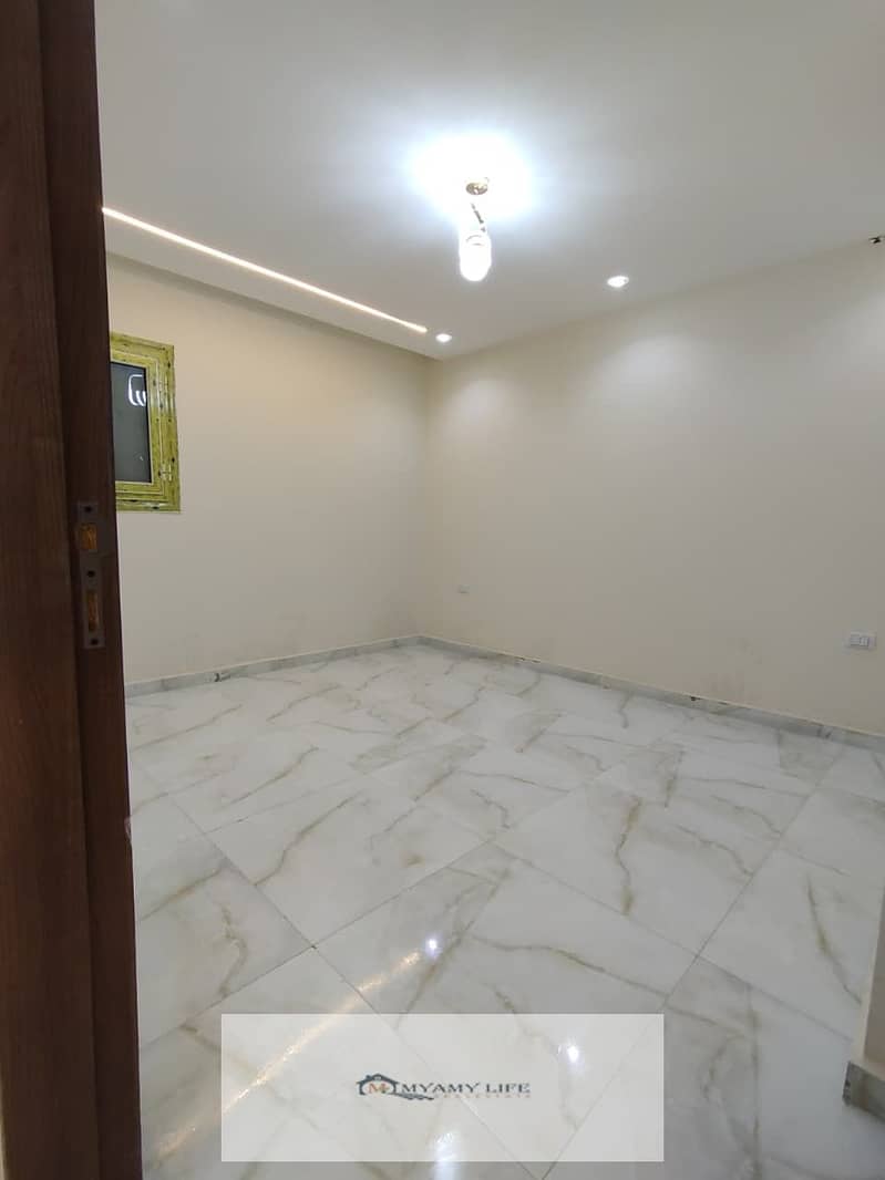 8 WhatsApp Image 2025-12-20 at 4.23. 12 PM (1). jpeg