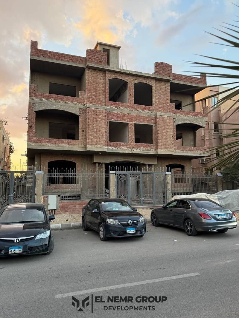 2 8c34682c-929d-4c8b-bb4f-3200d7ef685f. jpg