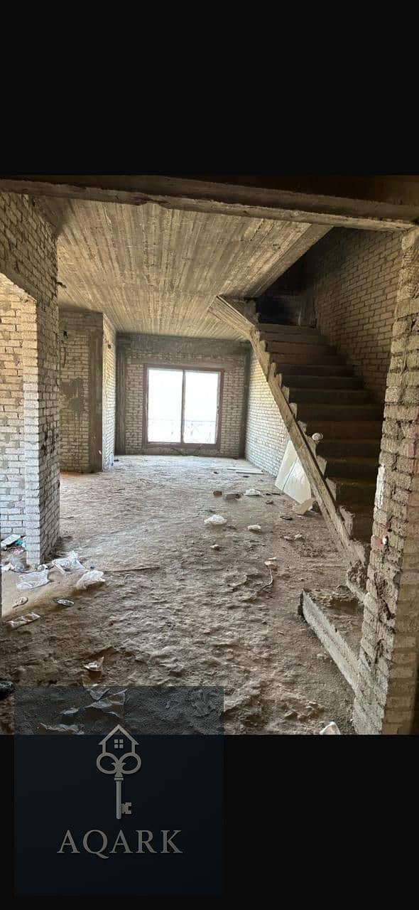 4 419bcd97-164d-4610-bdcd-8c7b7ae4d34e. jpg