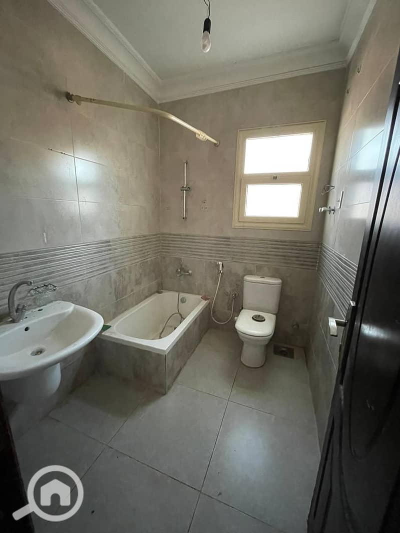 5 WhatsApp Image 2025-12-20 at 2.18. 20 PM (1). jpeg