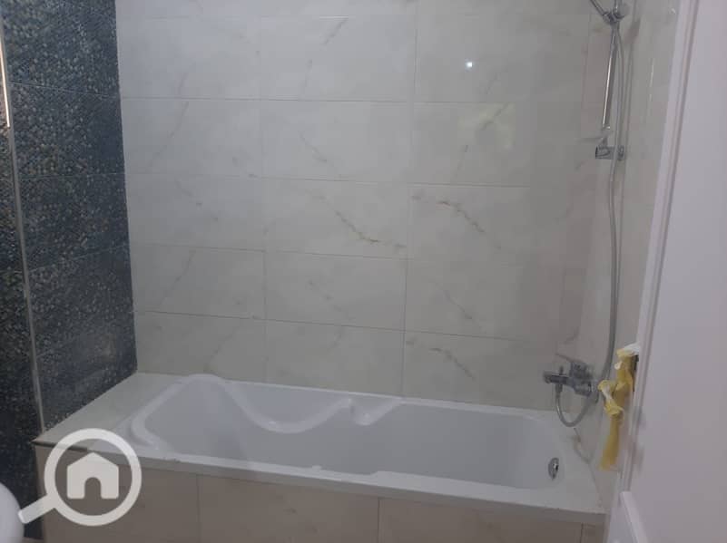 8 97bbdb03-d77e-4d2b-8830-52c9f4c7a519. jpeg