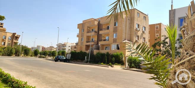 شقة 3 غرف نوم للبيع في الشيخ زايد، الجيزة - IMG-20250824-WA0023. jpg