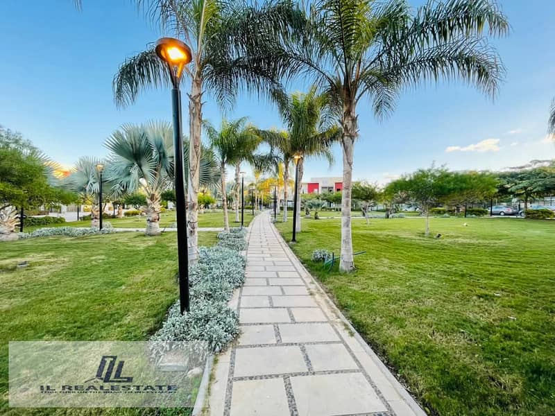 6 29e446de-b3e3-43b5-acf7-31f491e402d4. jpg