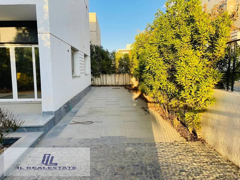 10 1d509846-a6b1-4733-be53-a1ce482ee3a6. jpg