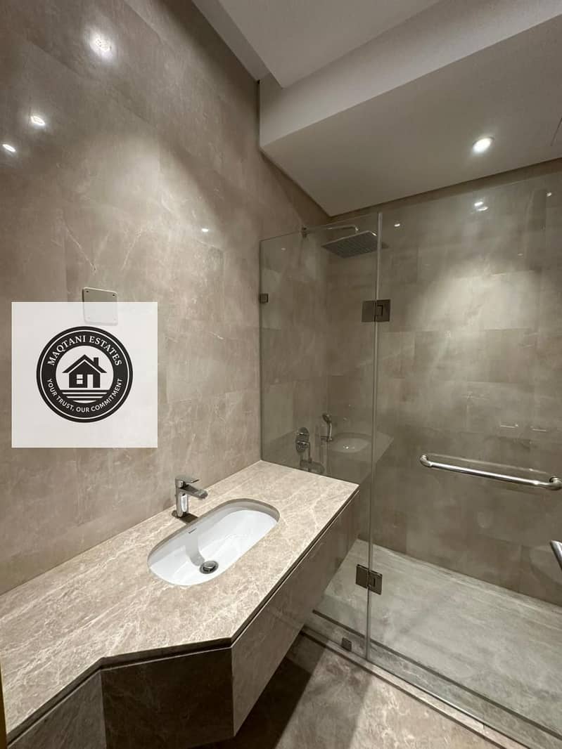 6 WhatsApp Image 2025-11-25 at 12.49. 56 PM. jpeg