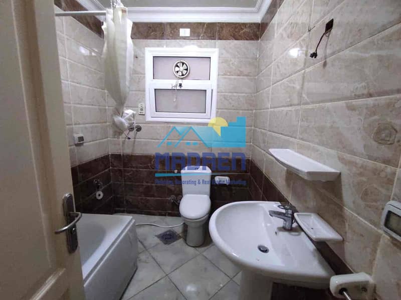 7 6570f191-1059-4a3a-9c57-ad60e8b9a433. jpg