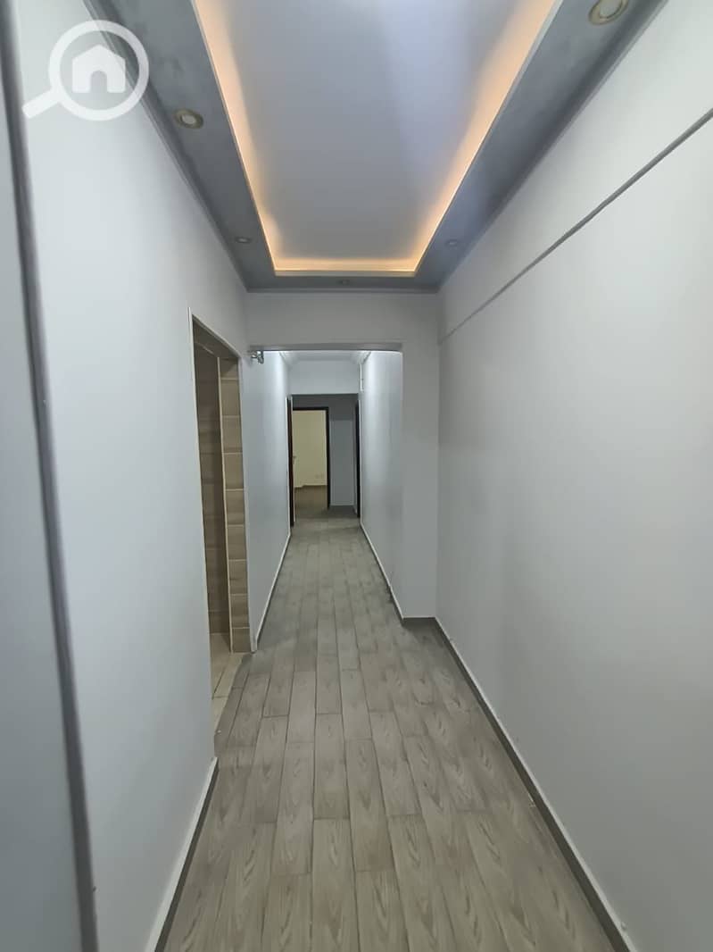 5 WhatsApp Image 2025-12-17 at 8.31. 57 PM (2). jpeg