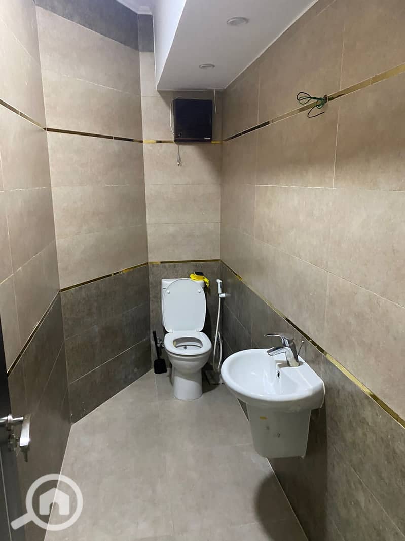 15 WhatsApp Image 2025-12-20 at 3.04. 51 PM (1). jpeg