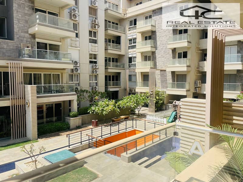 4 WhatsApp Image 2025-12-18 at 12.51. 28 (2). jpeg