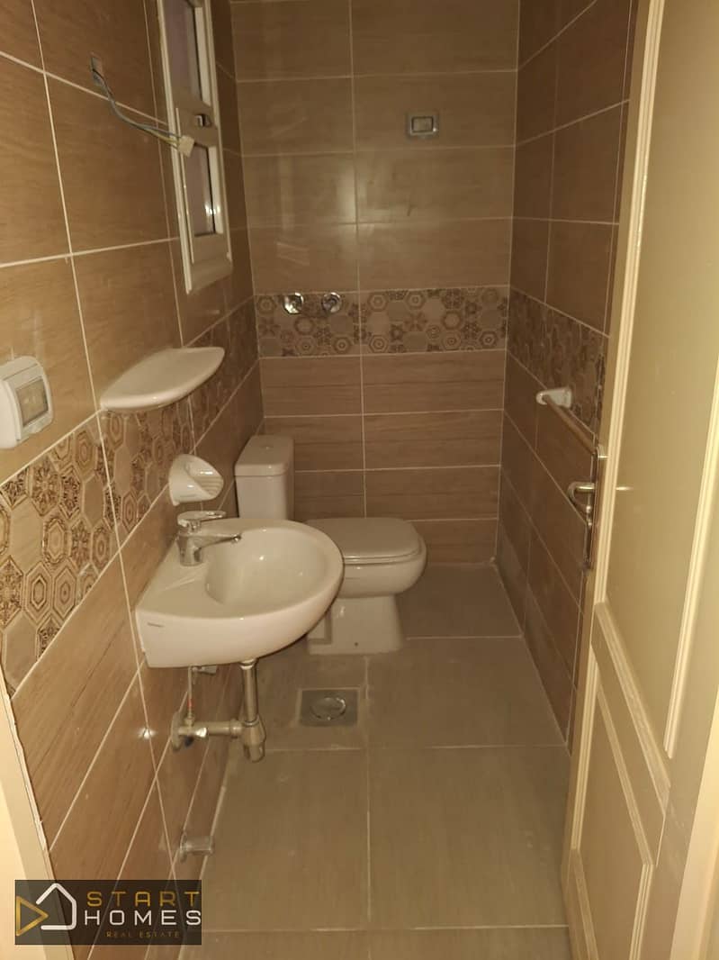 16 WhatsApp Image 2025-12-20 at 4.31. 05 PM (2). jpeg