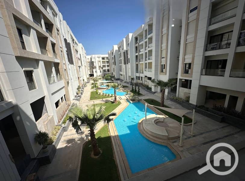 10 2e557d9a7aca40fe9536a234c72a8bda. jpg