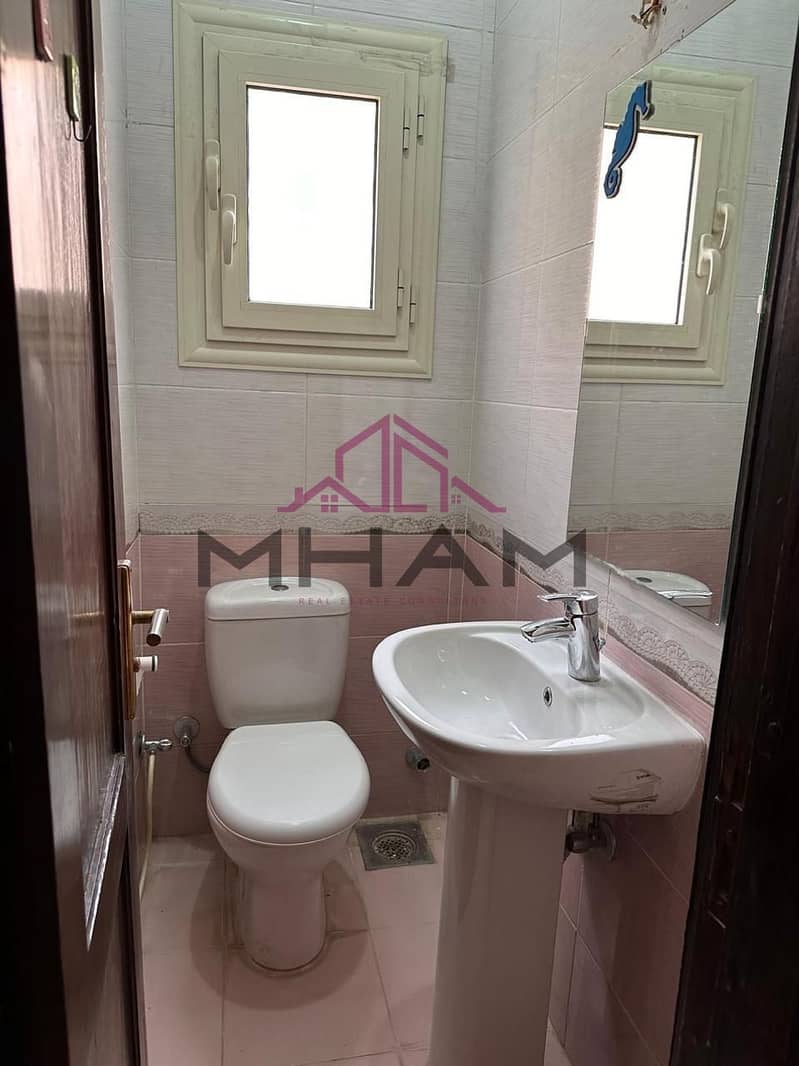 10 photo_5920500924939963510_y. jpg