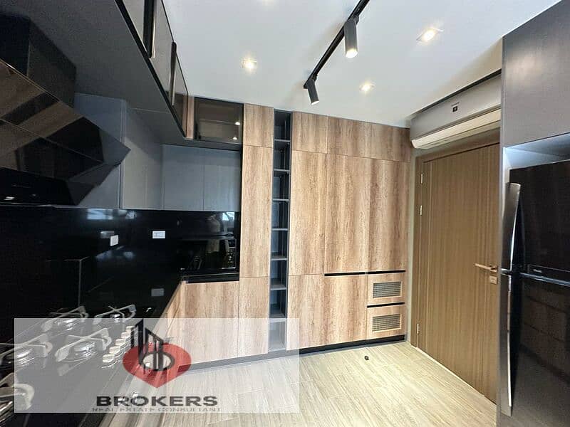 4 WhatsApp Image 2025-12-20 at 3.34. 31 PM (2). jpeg