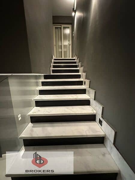 18 WhatsApp Image 2025-12-20 at 3.34. 38 PM (2). jpeg