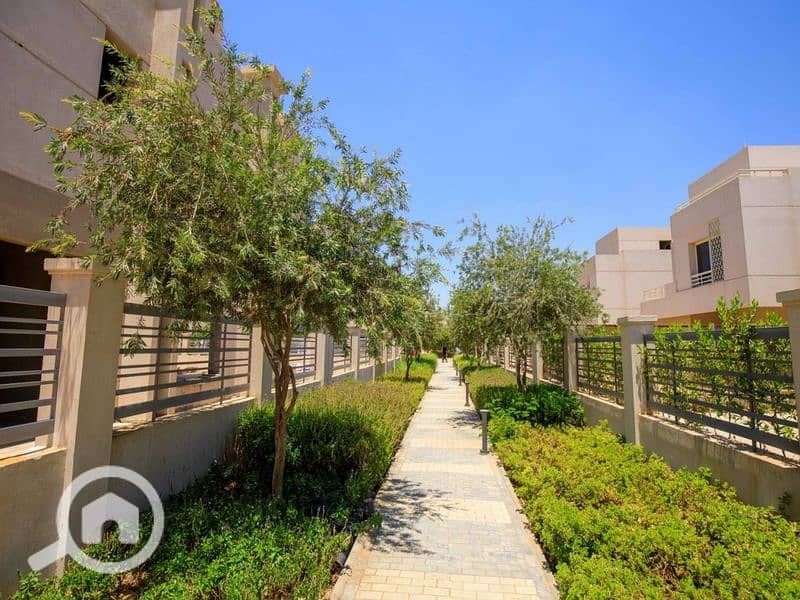 9 Web capture_3-7-2023_155424__800x600. jpg