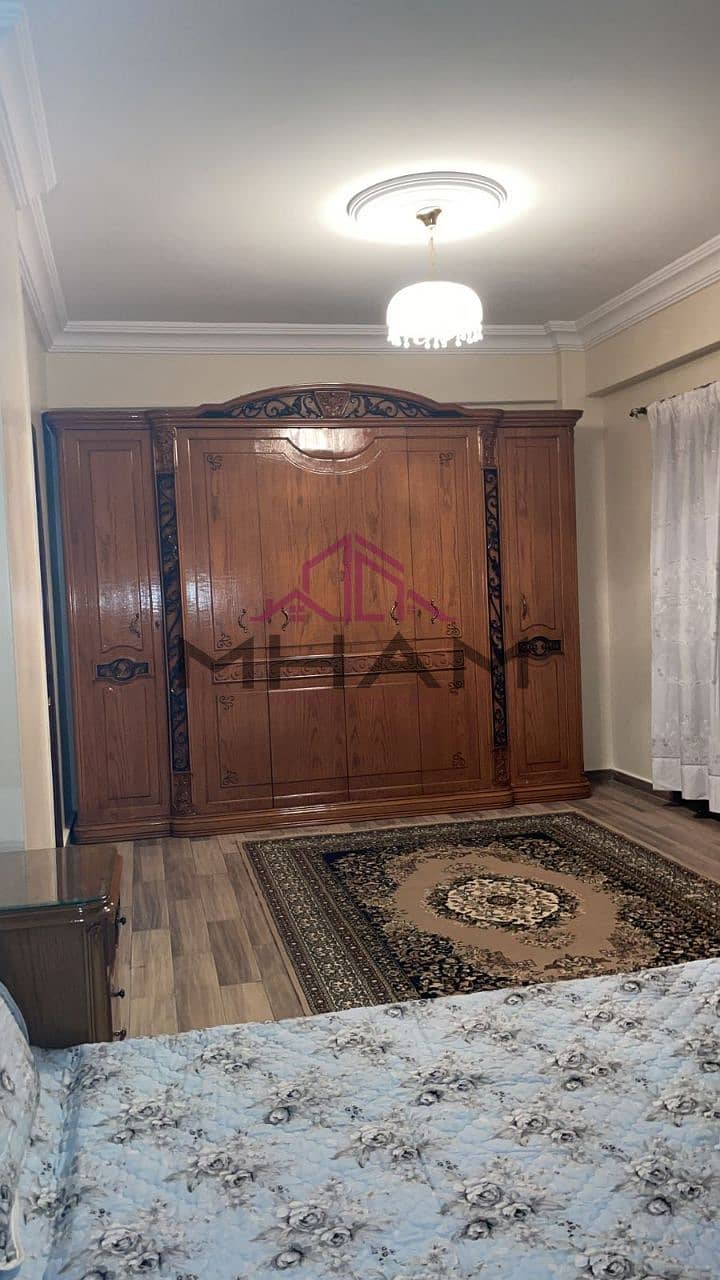 4 photo_5920500924939963487_y. jpg