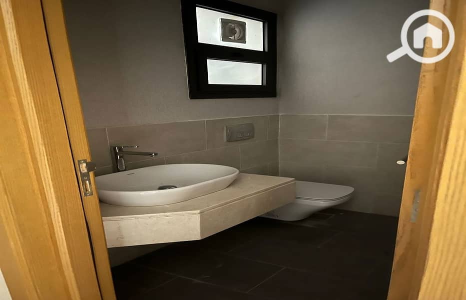 5 IMG-20240529-WA0126_1400x900. jpg