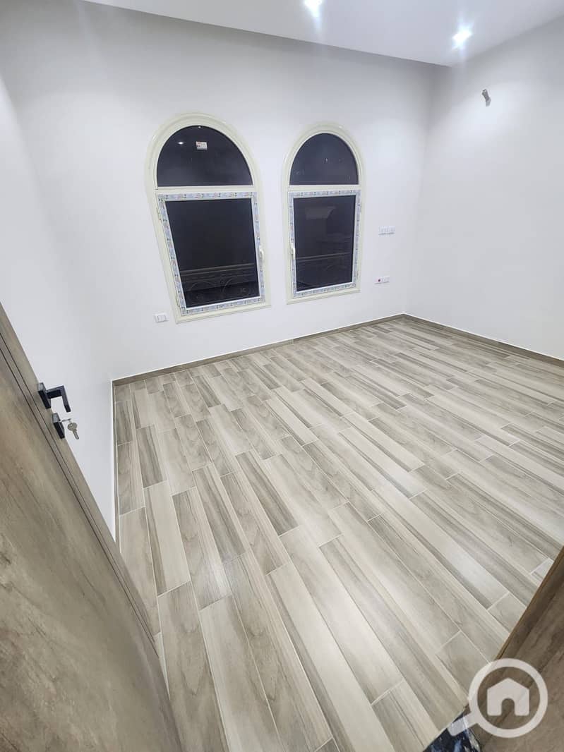 6 WhatsApp Image 2025-10-12 at 7.43. 17 PM (6). jpeg