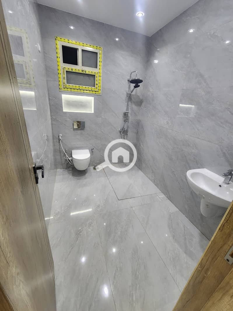 7 WhatsApp Image 2025-10-12 at 7.43. 17 PM. jpeg