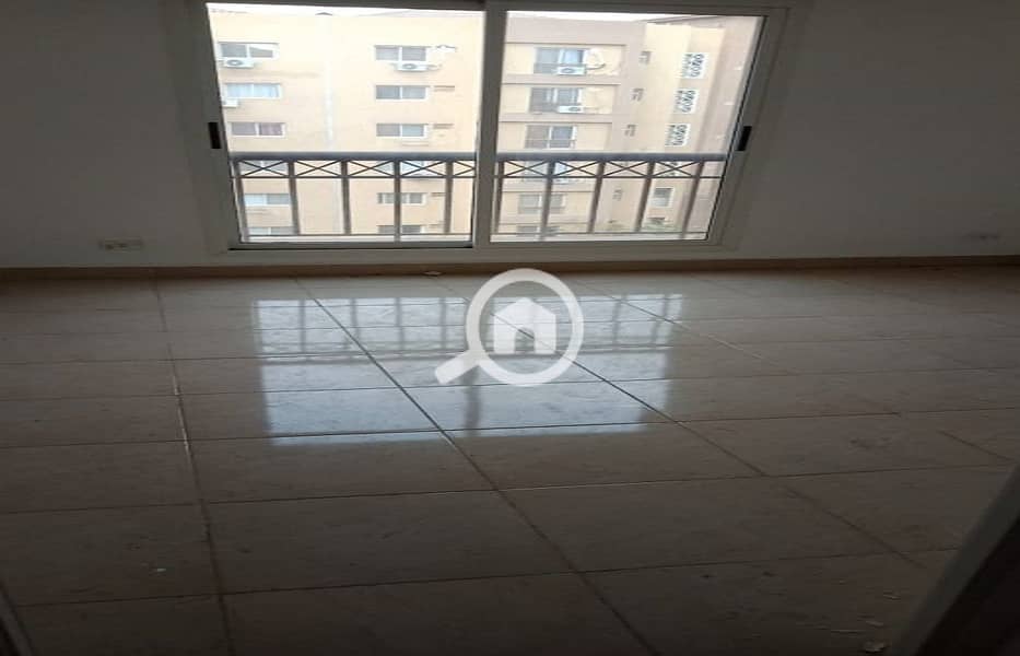 5 708a9cdf-3ccf-4daa-a2f8-a80ea0d26dbc. jpg