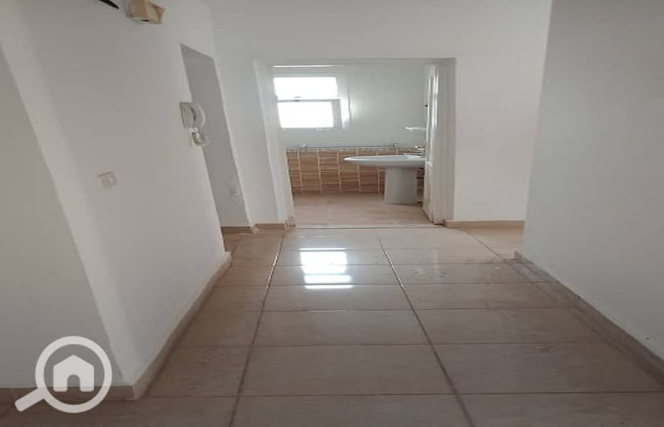 7 94237e7a-60e3-4a09-b441-144f6a18b130. jpg