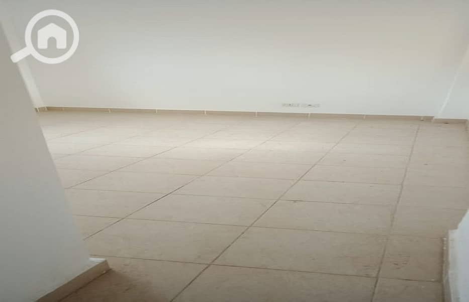 9 bd158aa9-6437-4340-8cae-359987aa240a. jpg