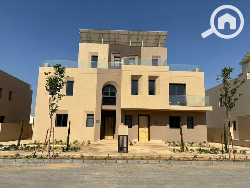 10 cb2d61a5-f9a8-4d0f-ae73-46624a2b1983. jpeg