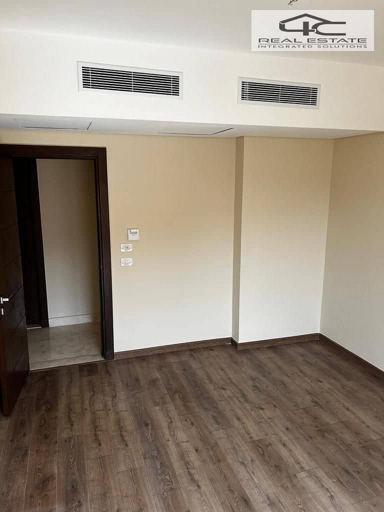 12 WhatsApp Image 2025-12-18 at 6.55. 00 PM. jpeg