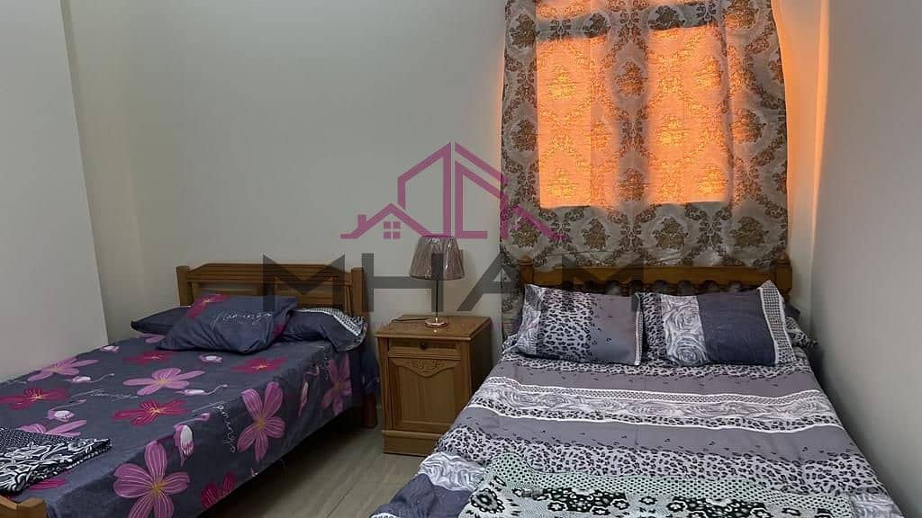 8 photo_5920500924939963417_y. jpg