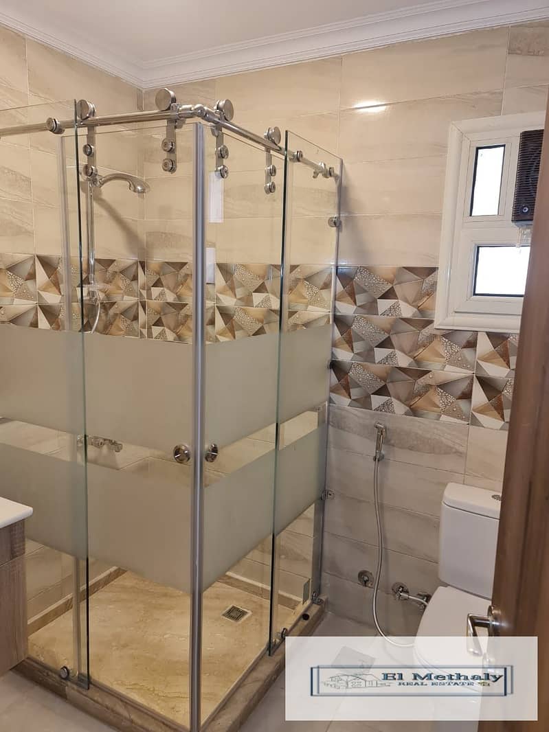 9 e8a32349-1bf7-48a3-8b1a-f1adabecbe02. jpg