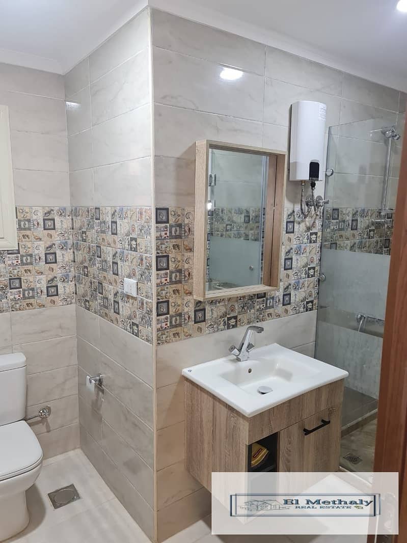 11 4be639e5-b960-4ed0-92dd-2883bf2a5f1b. jpg