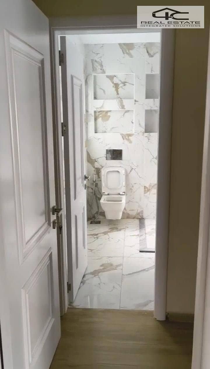 10 WhatsApp Image 2025-12-18 at 14.02. 30 (3). jpeg