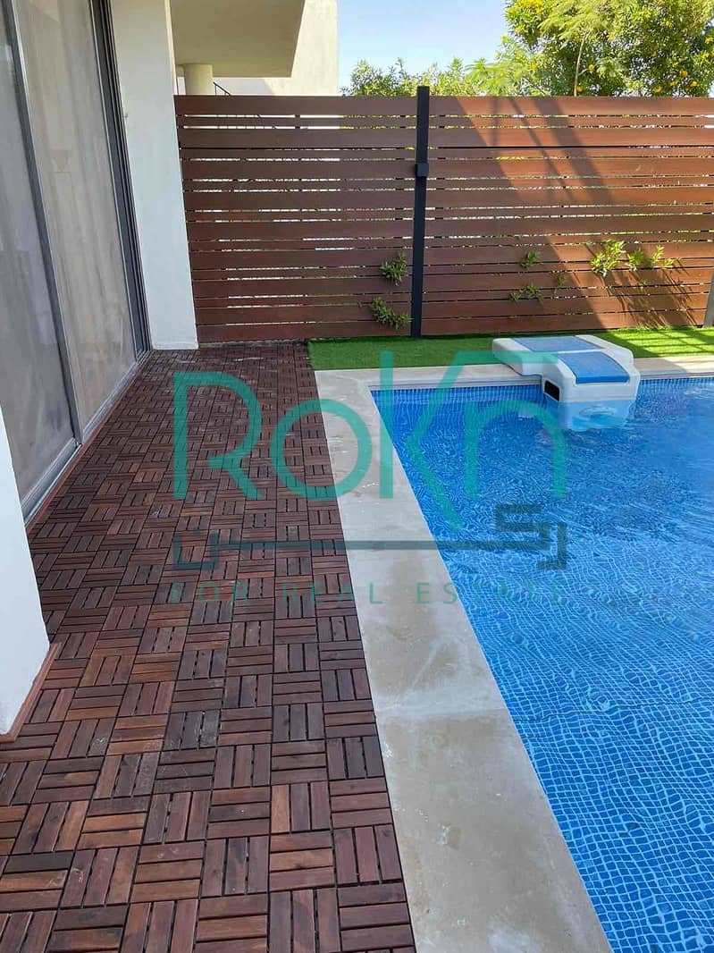 3 e3cf44f4-94c1-4c69-9d3e-23684010bb79. jpg