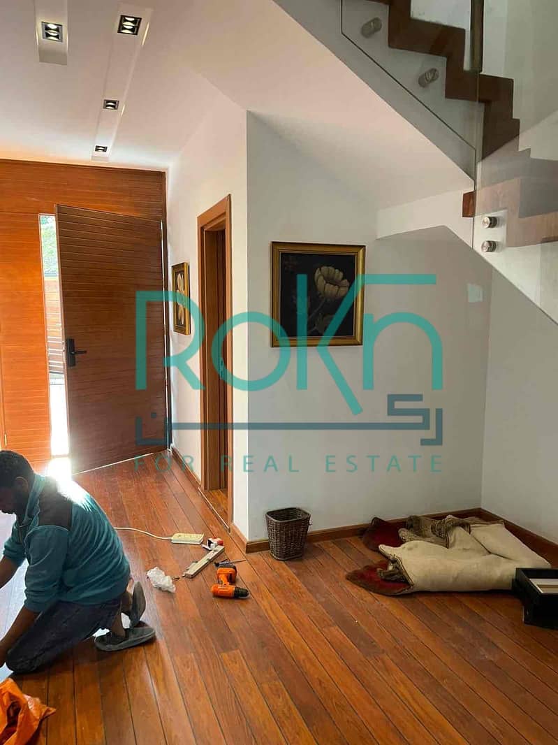 19 f8886ddd-4f8a-49a0-bc41-8d2db380bd34. jpg