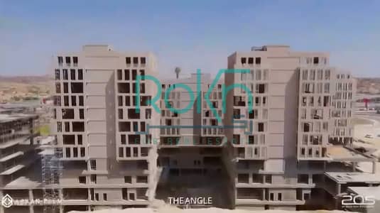 Office for Sale in Sheikh Zayed, Giza - 4f9845db-ebe2-4754-8fa5-68450fb7a3f6. jpg