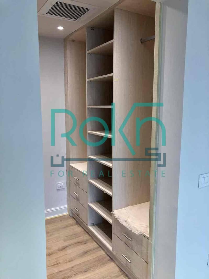 14 b0a9e657-a919-423e-b21a-db7b58db59d9. jpg