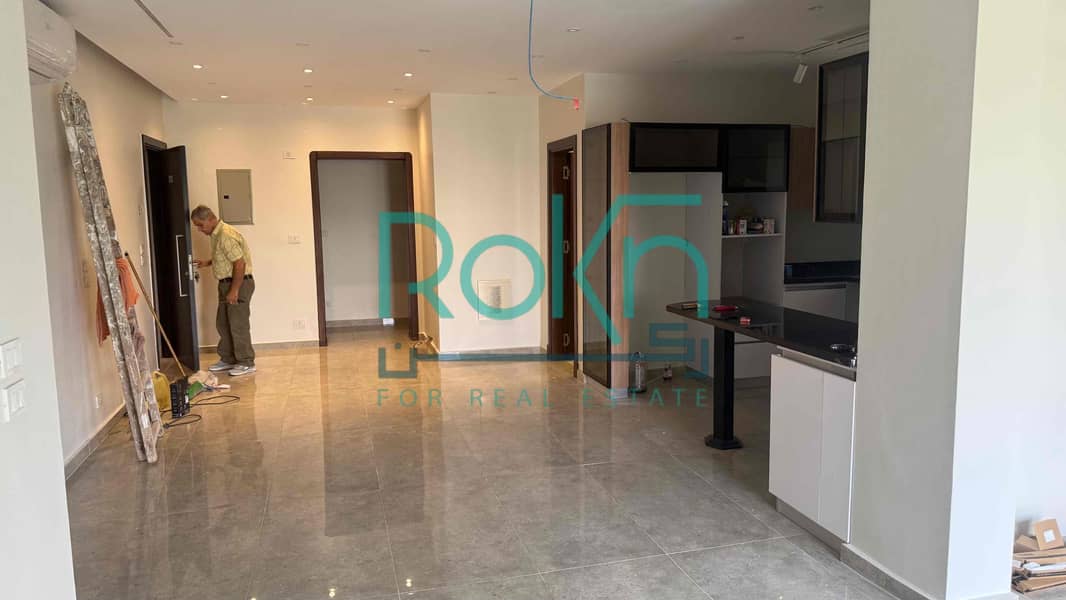 2 b81d020a-aeed-41c4-bd98-e6638864b589. jpg