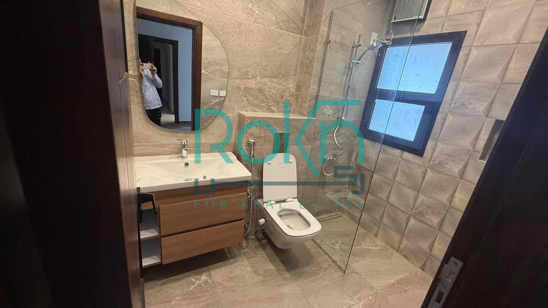 10 96404d23-ce11-4f1a-9ac3-62a4266ea603. jpg