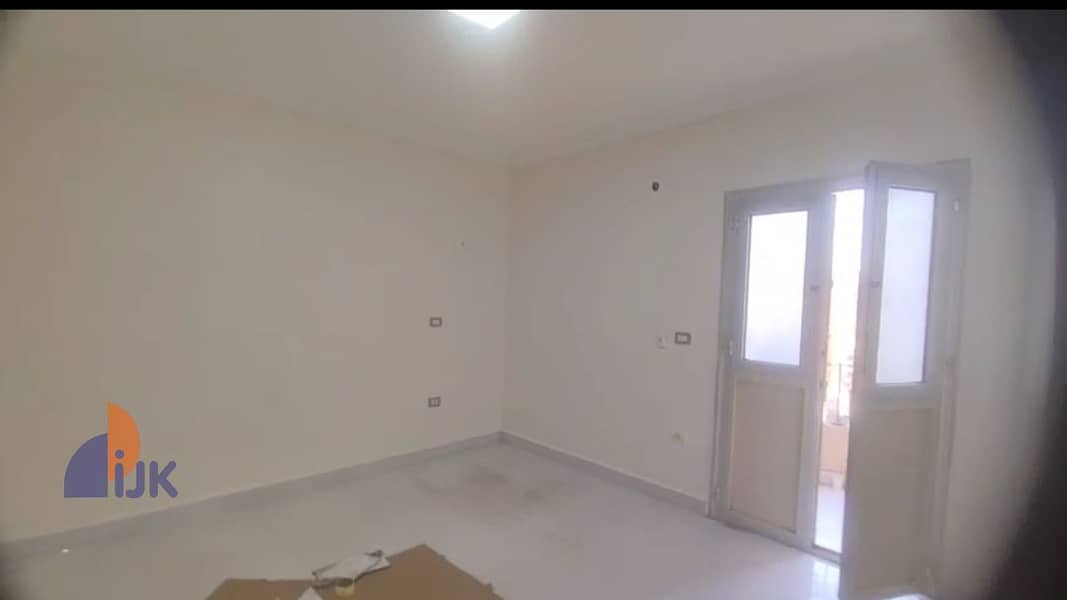 5 IMG_٢٠٢٥١٢٢٠_١٨١٨٣٩. jpg