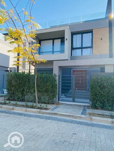 فیلا 3 غرف نوم للبيع في مدينة الشروق، القاهرة - photo_2023-12-06_21-17-41. jpg