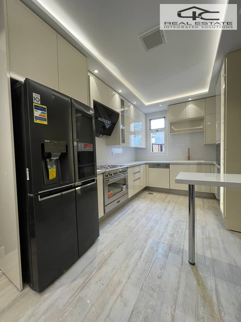 6 WhatsApp Image 2025-12-20 at 4.25. 51 PM. jpeg