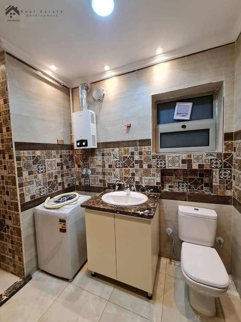 4 WhatsApp Image 2025-10-19 at 13.38. 27_1a793196. jpg